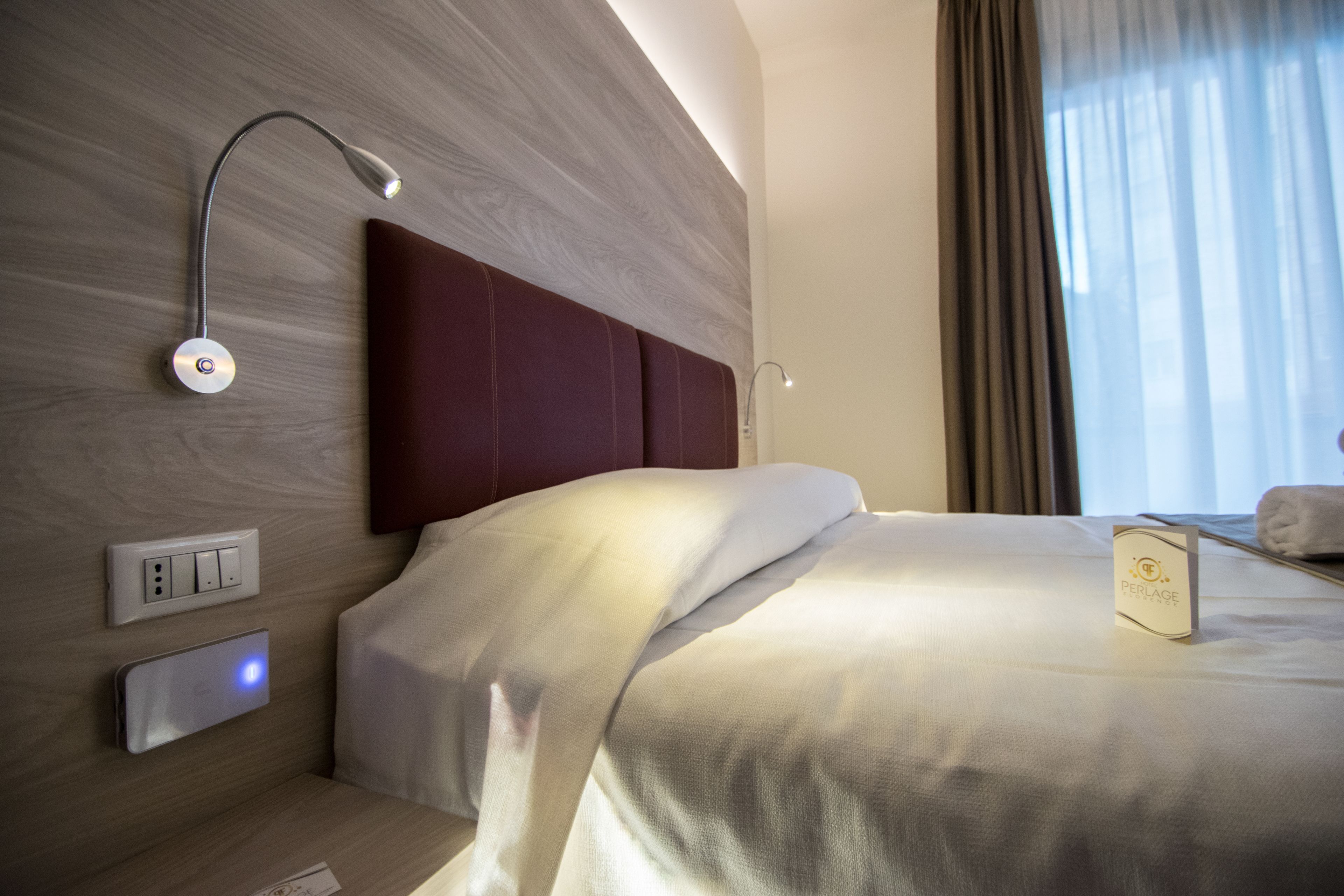 Quadruple Room, Non Smoking | Minibar, in-room safe, desk, blackout drapes