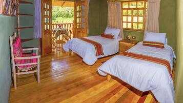 Maras Twin Deluxe Room with Balcony | Premium-sengetøj, senge med topmadrasser, individuelt design