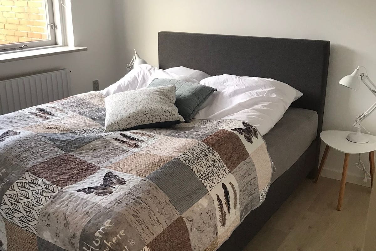 apartment, non smoking, partial lake view (anneks 1) | 2 bedrooms, premium bedding, iron/ironing board, free wifi