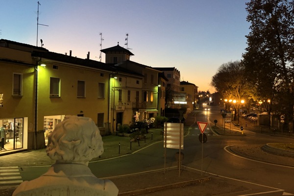 Front of property - evening/night