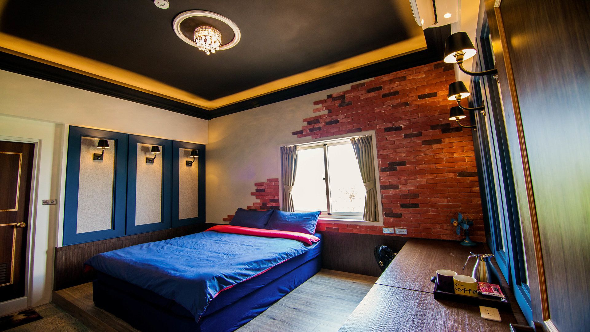 Basic Double Room, 1 Double Bed, Non Smoking | Desk, blackout curtains, free WiFi, bed sheets