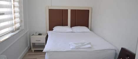 Classic Double Room Single Use | Free WiFi, bed sheets