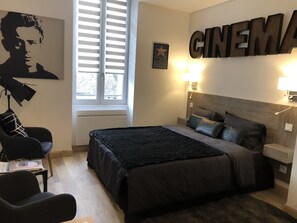 1 makuuhuone, työpöytä, vauvan matkasänky, Wi-Fi