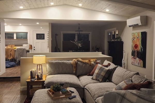 20-inch flat-screen TV with digital channels, TV, Netflix