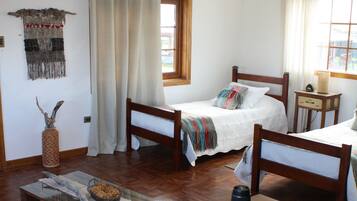Superior Cabin, Multiple Beds, Non Smoking, Bay View | Individually decorated, individually furnished, soundproofing