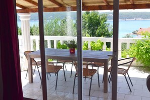 Panoramic-Apartment, Meerblick (Free sauna) | Terrasse/Patio