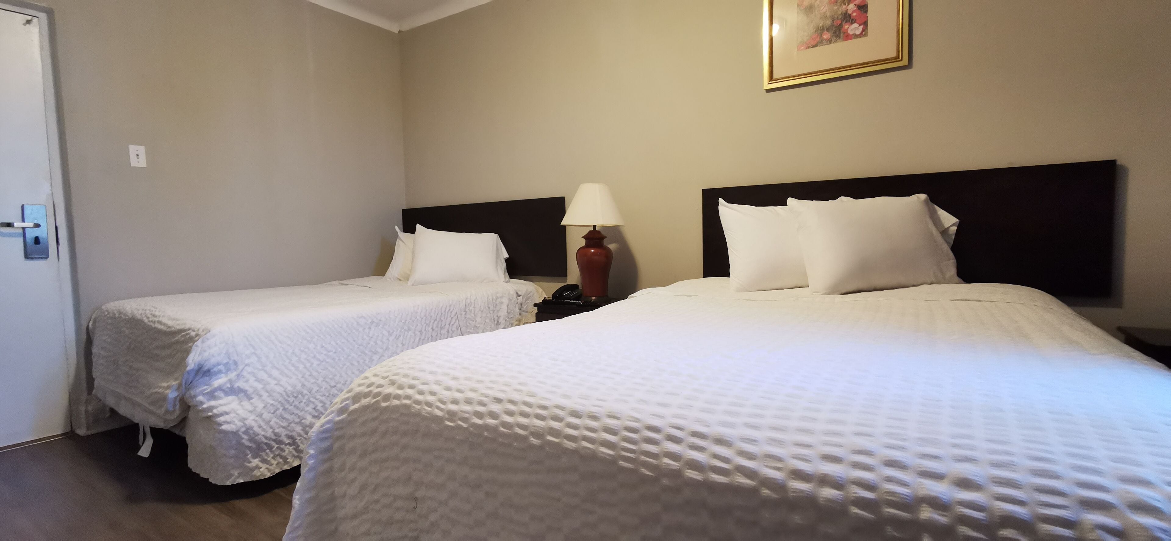 Foto - London Residency Inn