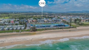 Beach nearby - Beach House on Pearl - Kingscliff Central (KINGSCLIFF)