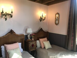 3 bedrooms, free WiFi, bed sheets
