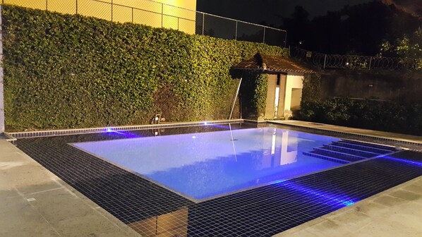 Piscina all'aperto