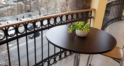 New and cozy STALINKA apartment in the city center of Yerevan