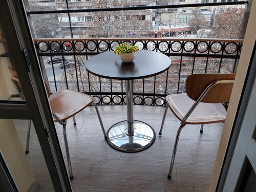 New and cozy STALINKA apartment in the city center of Yerevan