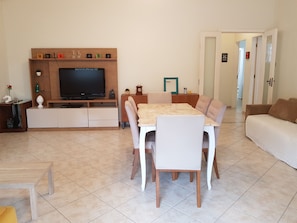 Interior - House in Guarujá Enseada - Jardim Virginia I   (guarujá)