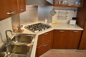 Mikrobølgeovn, opvaskemaskine