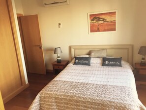 2 habitaciones y caja de seguridad en la habitación