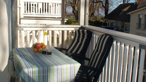 Duplex apartment with swimming pool and sauna 200 m to the beach