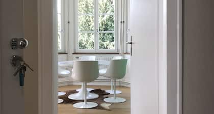 3 Zimmer-Jugendstilwohnung in Schlossnähe