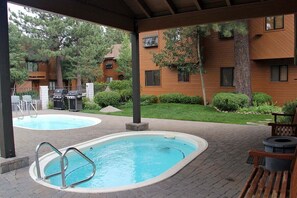 Pool - Snowflower 15: Mountain Views, Near Snowcreek Golf (Mammoth Lakes)