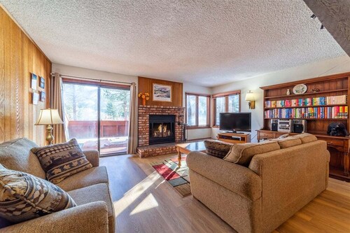 Sunrise 6: Pet Friendly, Mountain Views, Close to