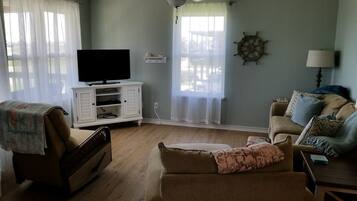 Smart TV, DVD player, books