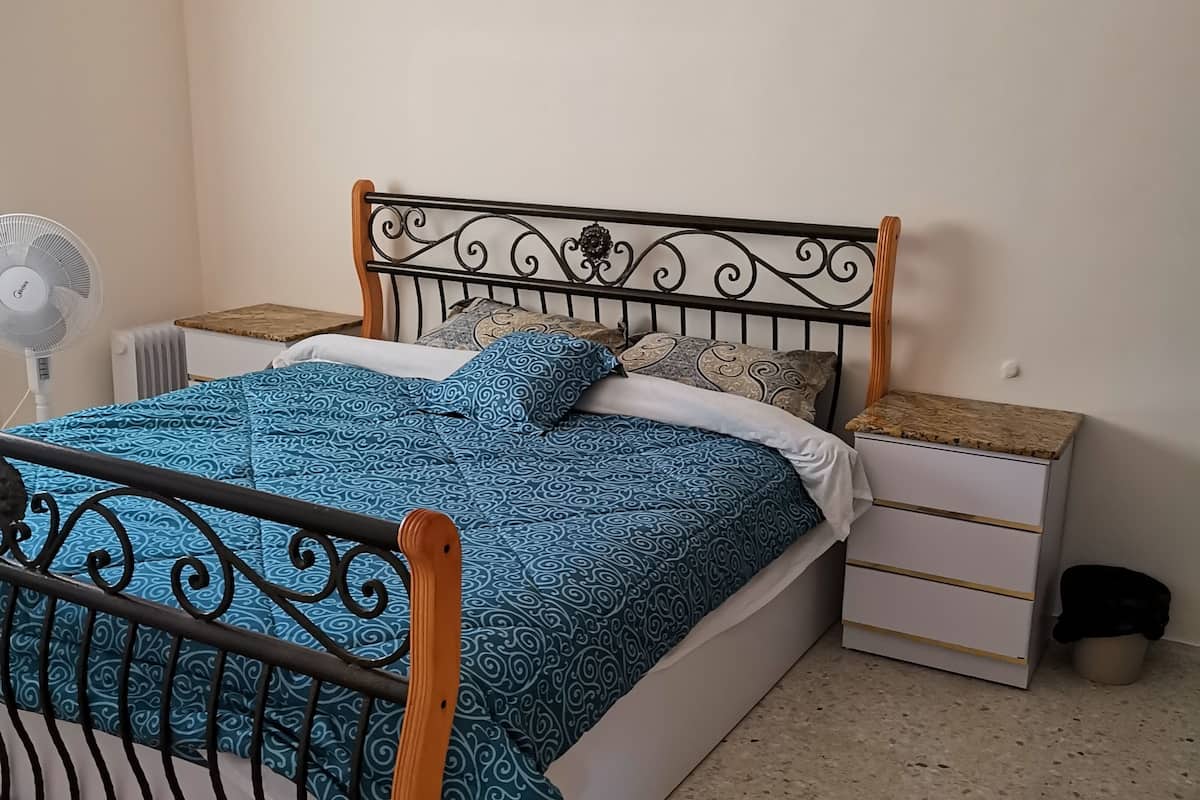 Family Apartment, 2 Bedrooms, Non Smoking, Garden View | 2 bedrooms, down duvets, pillow-top beds, individually furnished