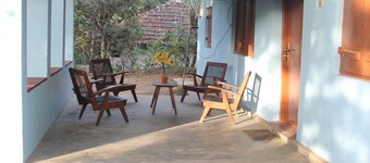 Mahagedara Home Stay