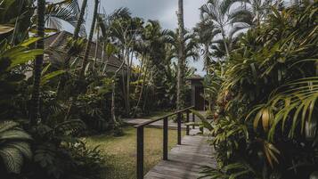 Luxury Villa, Patio, Valley View | Terrace/patio