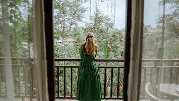 Suite, Valley View | 1 bedroom, minibar, in-room safe, desk
