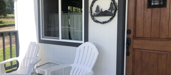 Tucci House - Cozy Historic Home - Sleeps 10