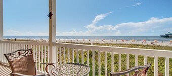 Seaside Villas II, Oceanfront Condo