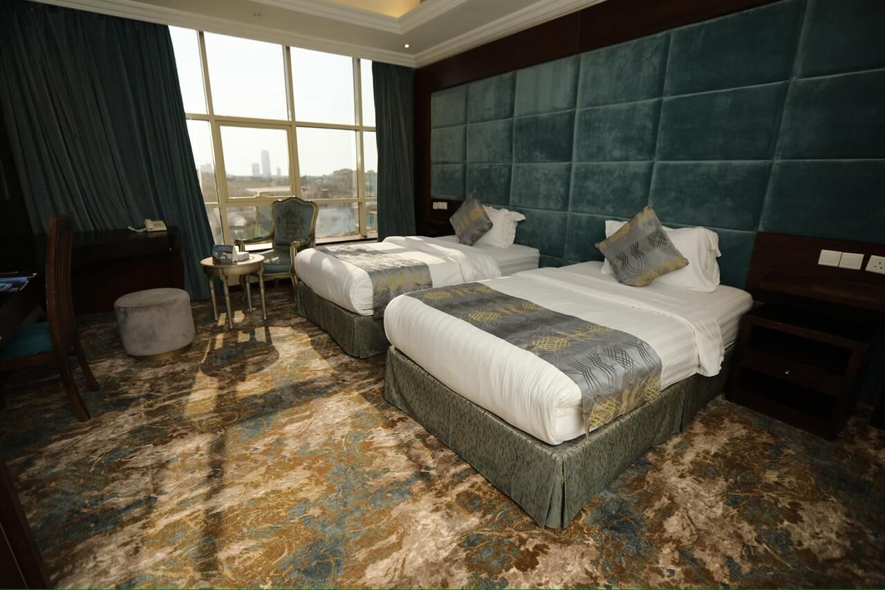 Habitación estándar con 2 camas individuales | Caja fuerte, sistema de insonorización, tabla de planchar con plancha