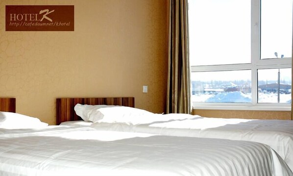 Verdunkelungsvorhänge, kostenloses WLAN