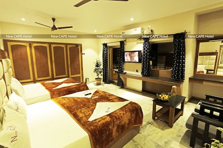 Family Quadruple Room, 1 Bedroom, Non Smoking, City View. New Cape Hotel