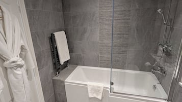 Presidential Suite, 1 King Bed, Non Smoking | Blackout curtains, iron/ironing board, free WiFi, bed sheets