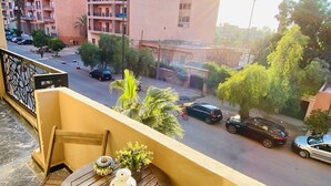 Unclassified image, 4 of 50, button - Foch Apartment (Marrakech)