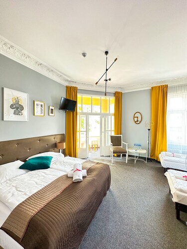 Expolis Residence - Rooms & Apartments