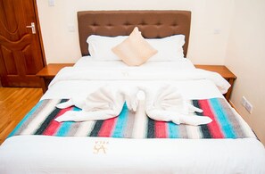 2 bedrooms, WiFi, wheelchair access - furnished 2 bedroom apartment  (nairobi)