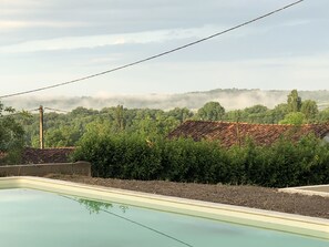 Pool - Stone property with salted pool , 4 bedrooms , 3 showers, sleeps 9 (Montignac-le-Coq)
