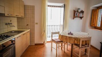 Chambre Double, balcon | Coin cuisine privé