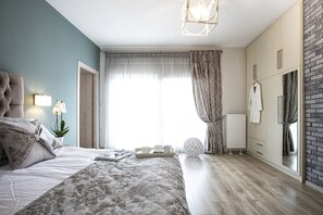 Apartament de luxe, vistes a la muntanya | Llençols italians de la marca Frette i roba de llit d'alta qualitat 