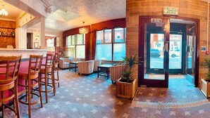 Lobby - Columbia Hotel & Restaurant (Wellingborough)