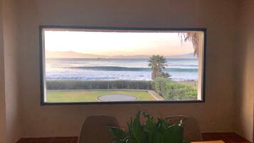 Căn hộ dành cho gia đình, 2 phòng ngủ, không hút thuốc, quang cảnh bãi biển | Quang cảnh từ phòng