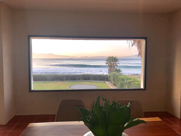 Appartement Familial, 2 chambres, non-fumeurs, vue plage | Vue de la chambre