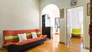 TV, DVD player, books