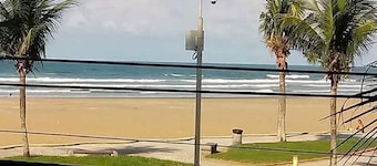 Beachfront Studio - Praia Grande - Vila Mirim