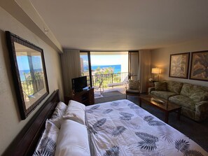 In-room safe, desk, iron/ironing board, free WiFi