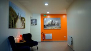 Interior - HOTEL ARISTIDE VAUBAN (Livry-Gargan)