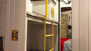 1 chambre, Wi-Fi gratuit, draps fournis