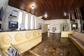 Lobby - Ônix Hotel (Assis)