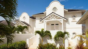 Front of property - Villa Coconut Ridge #5 (Holetown)